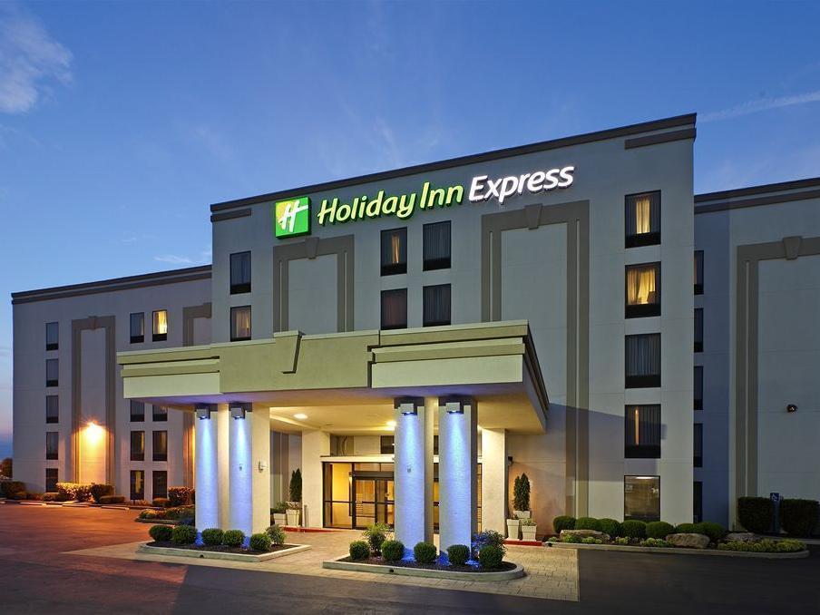 Holiday Inn Express & Suites Fayetteville University Of Arkansas Area By Ihg Dış mekan fotoğraf