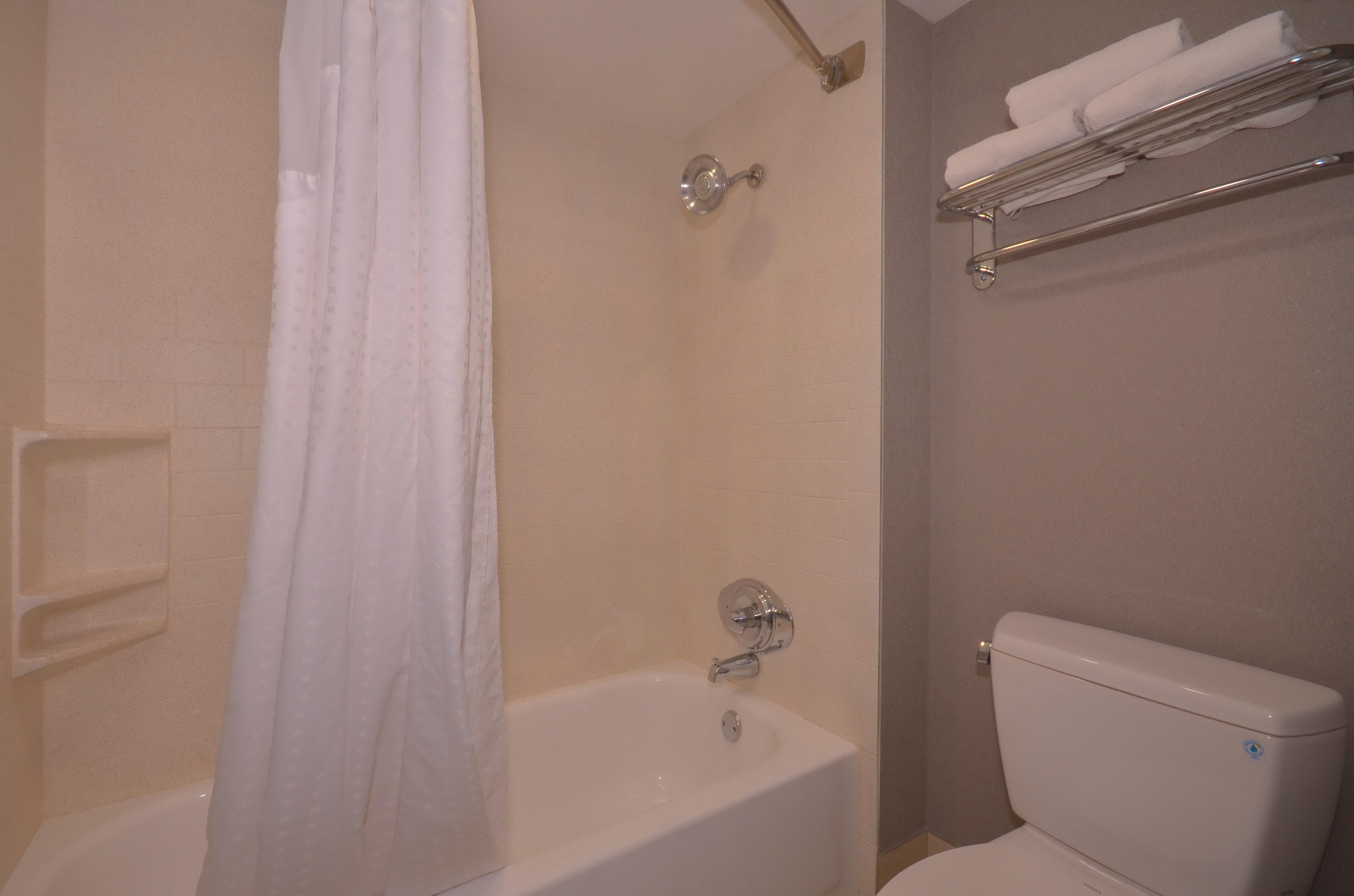 Holiday Inn Express & Suites Fayetteville University Of Arkansas Area By Ihg Dış mekan fotoğraf
