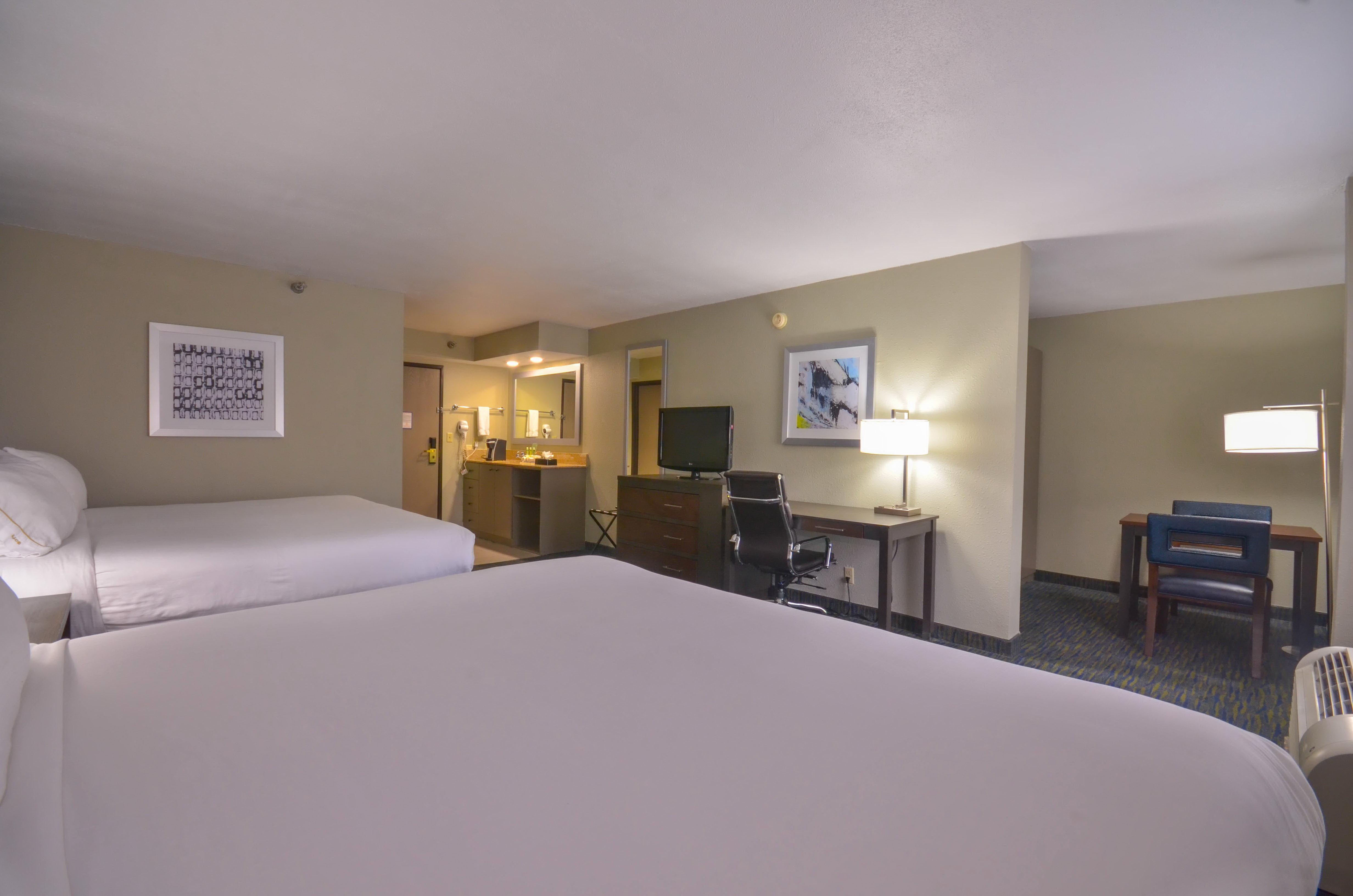 Holiday Inn Express & Suites Fayetteville University Of Arkansas Area By Ihg Dış mekan fotoğraf